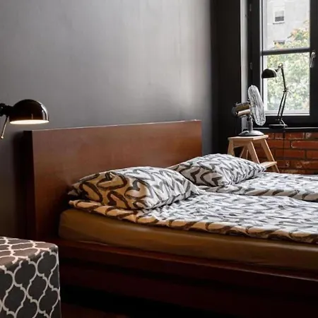 Apartment Close-golden - Cozy Studio - Great Location&k28